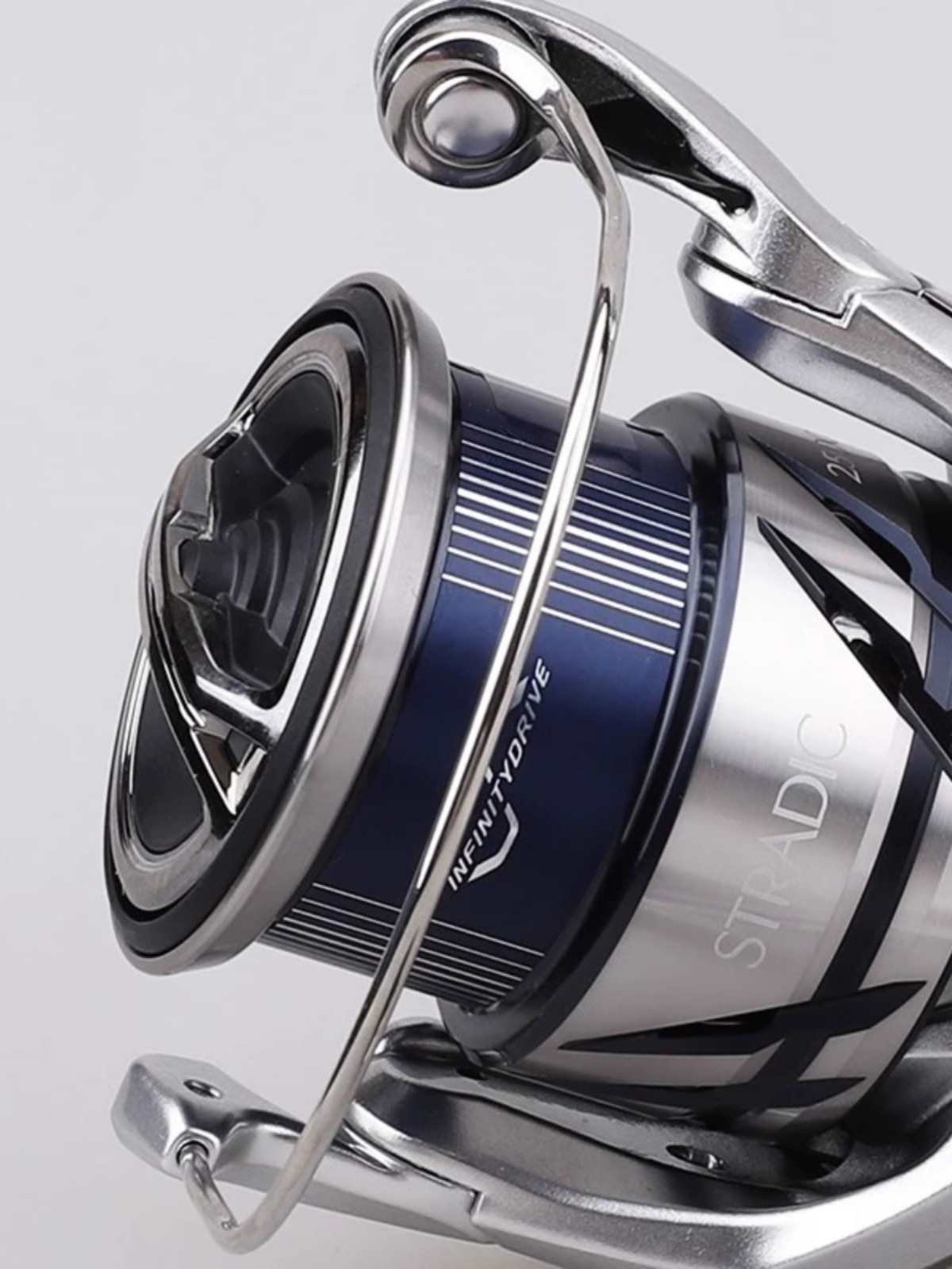 รอกตกปลา SHIMANO 23 STRADIC 6+ - Shimano Reel Stradic บทวิจารณ์และราคา
